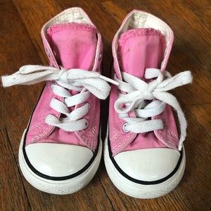 Pink converse size 6 hitop